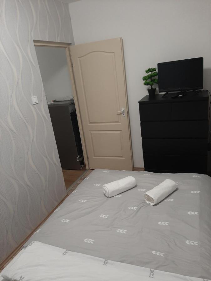 Nikolett Apartman Hajdúszoboszló Eksteriør billede